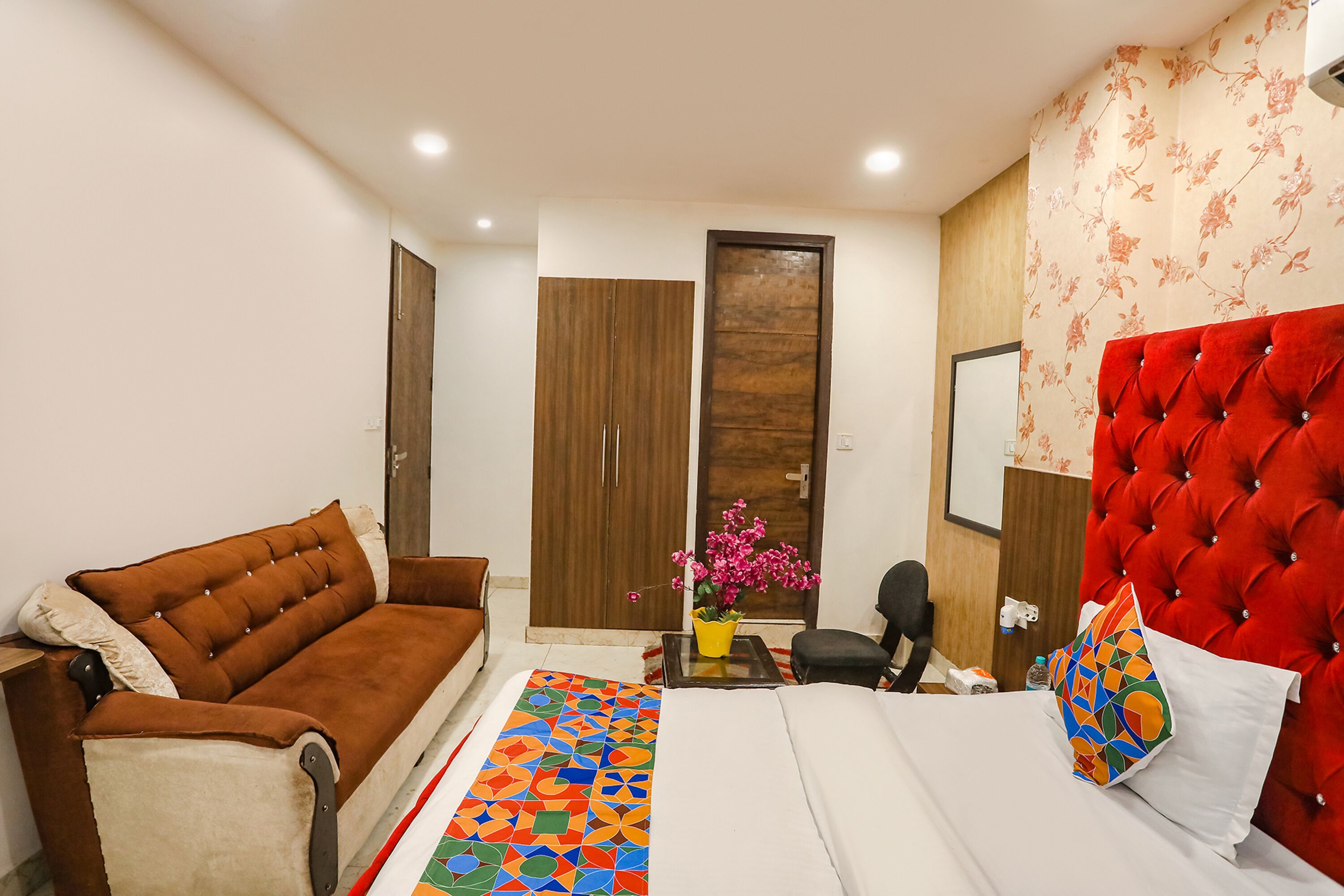 Foto - Via Royal Galaxy I