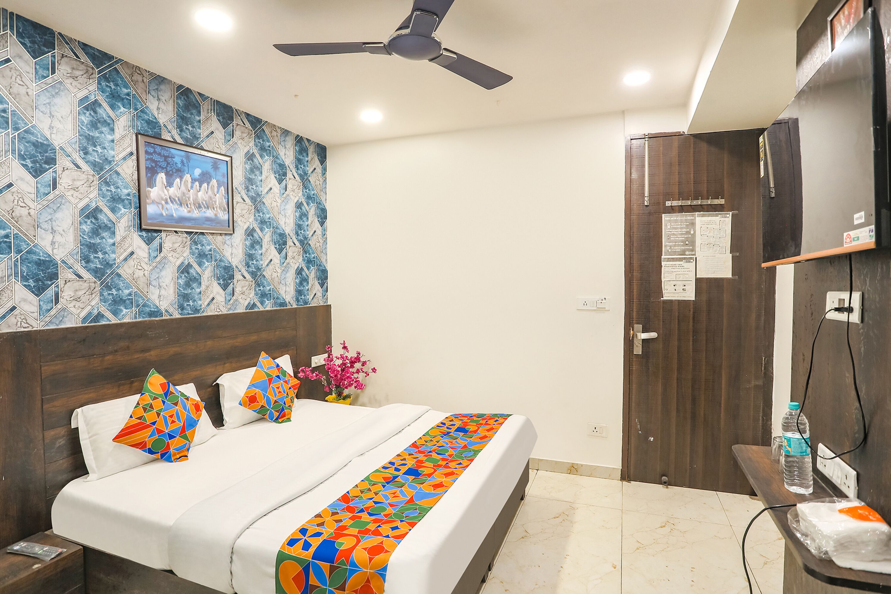 Foto - Via Royal Galaxy I