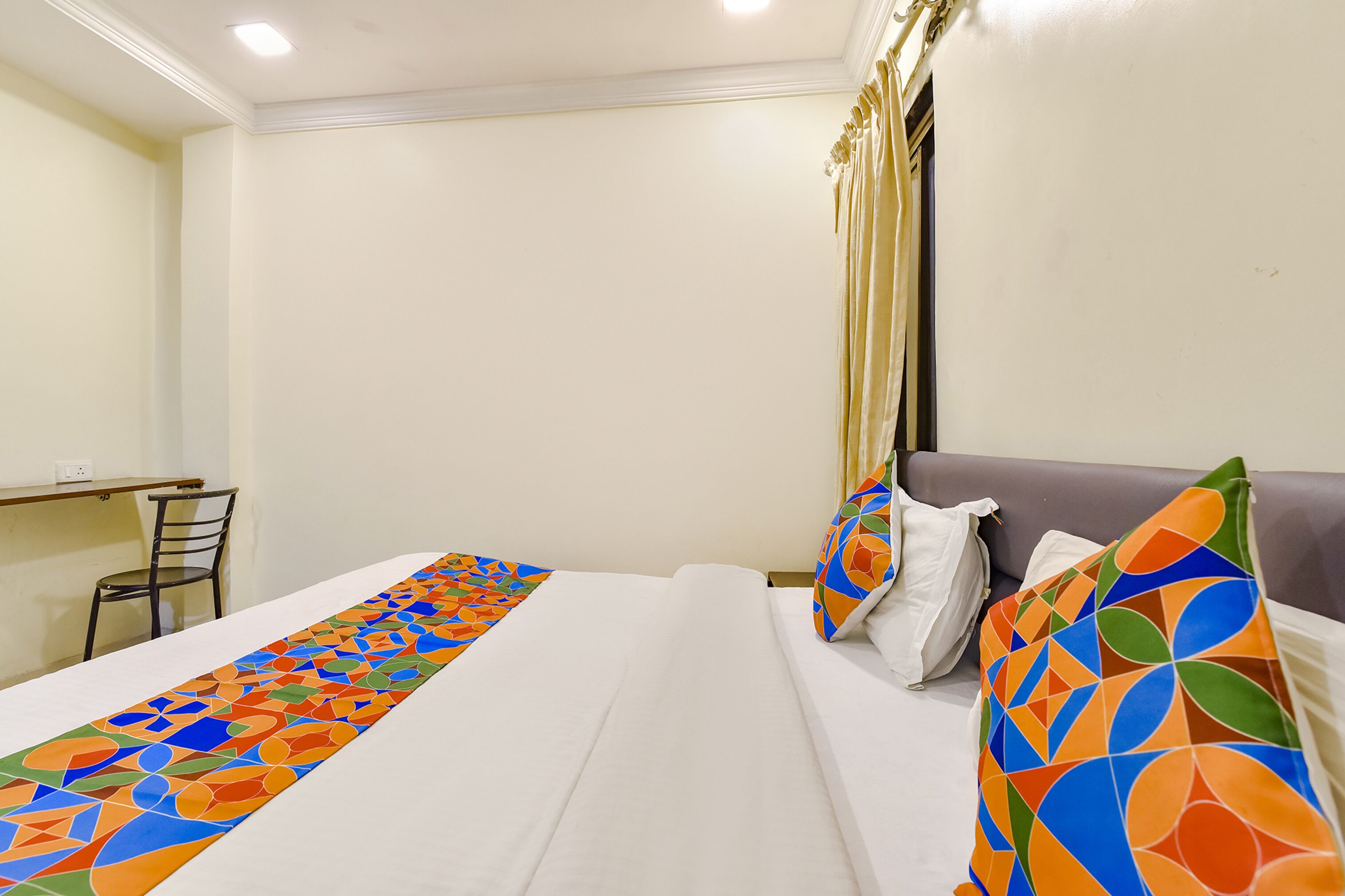 Photo - Via Golden Wings