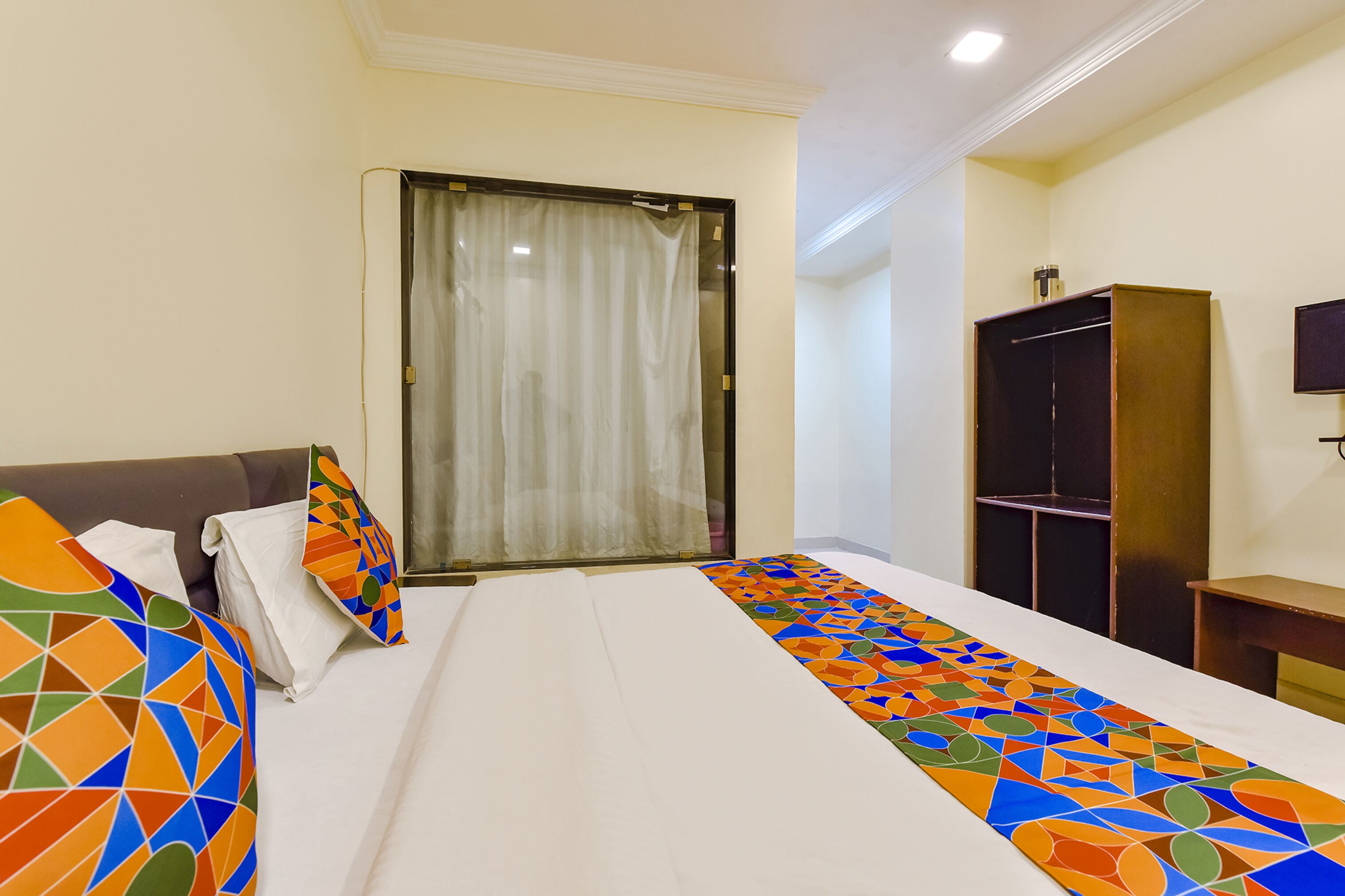 Photo - Via Golden Wings