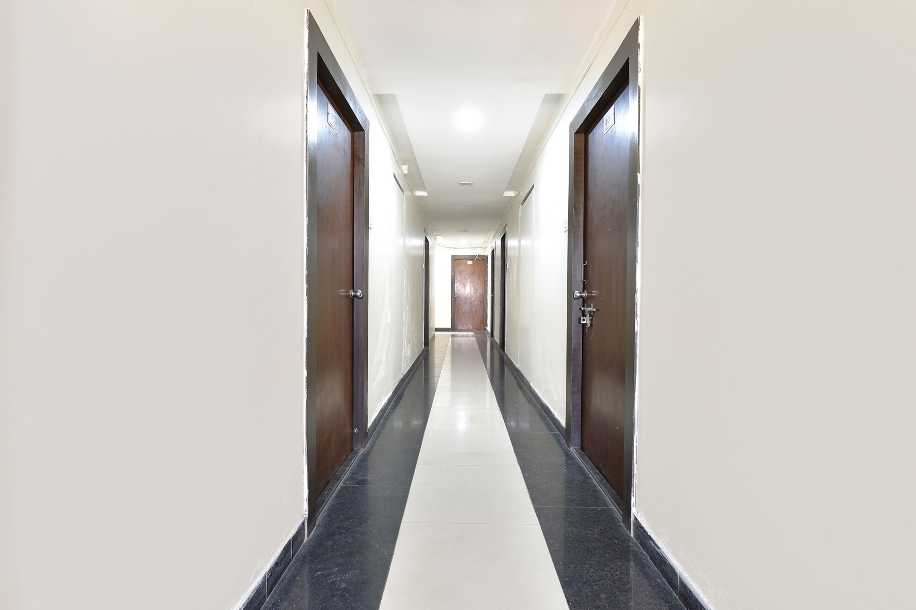 Photo - Via Golden Wings