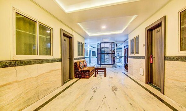 Lobby - Fabhotel Ct Palace (Bhopal)