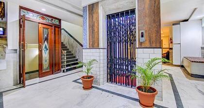 Fabhotel Ct Palace