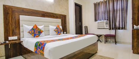 Deluxe Room | Egyptian cotton sheets, premium bedding, in-room safe, free WiFi