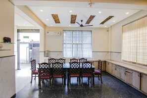 Dining - Fabhotel Airport Avalon (New Delhi)