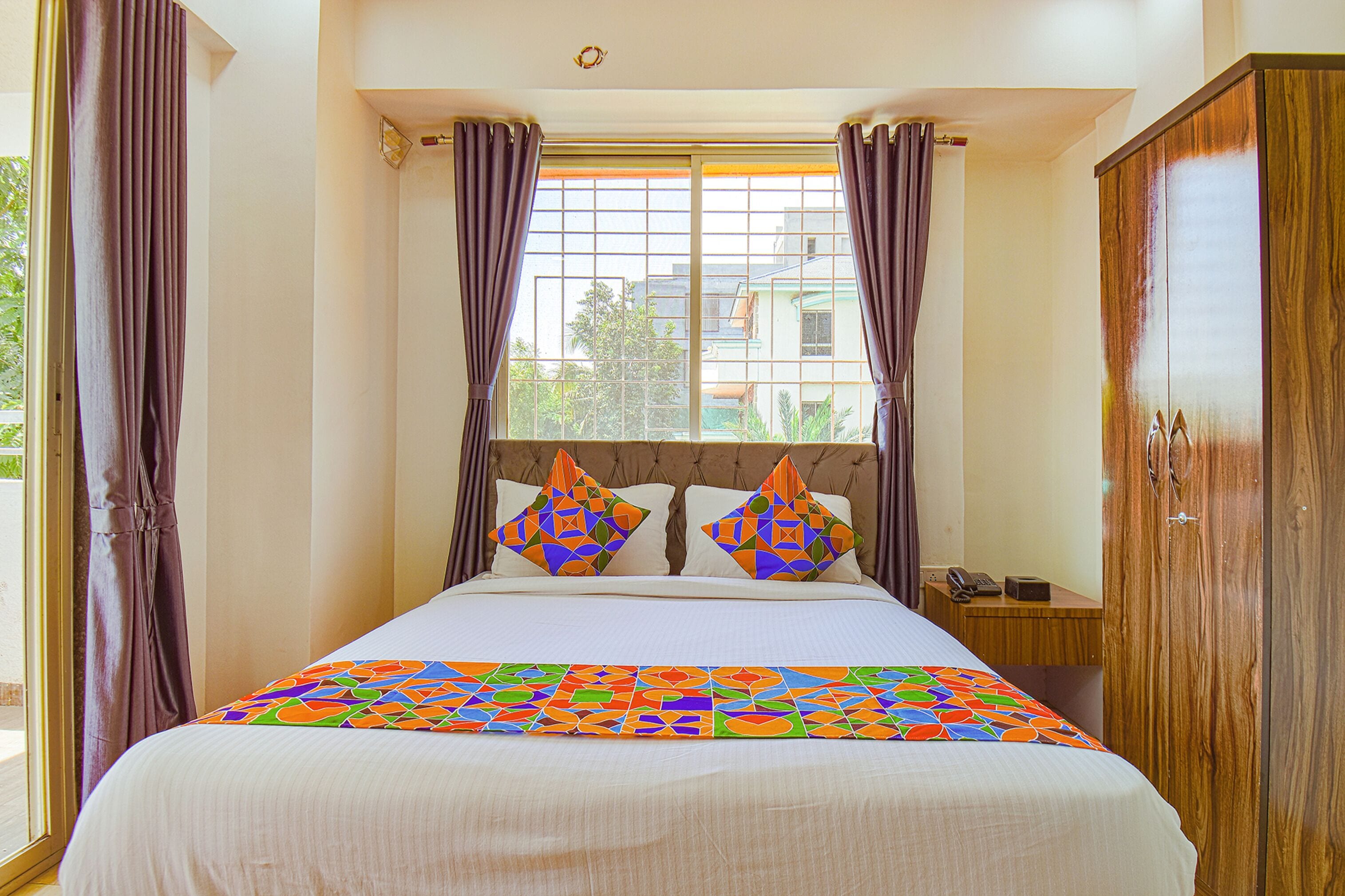 华丽客房 | 埃及棉床单、高档床上用品、免费 WiFi、床单