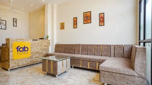 Reception - Fabhotel Desire (Indore)