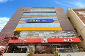 Exterior - FabHotel Athidhi Stay Inn (Hyderabad)