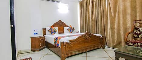 Bureau, Wi-Fi gratuit, draps fournis