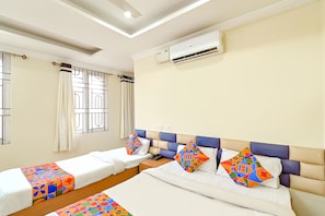 Luxury Suite - Fabhotel Good Luck Residency (Guwahati)