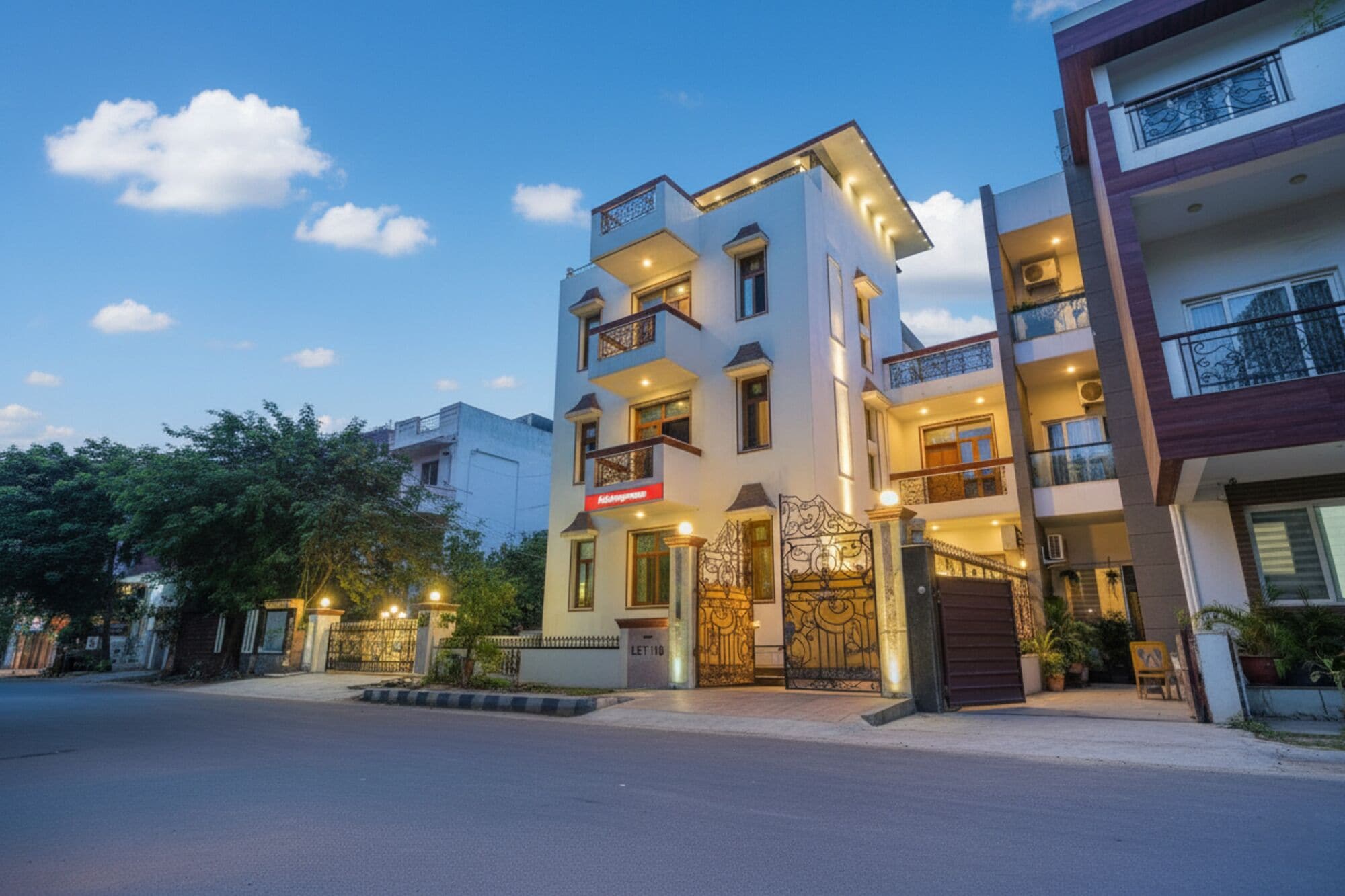 المنشأة من الخارج