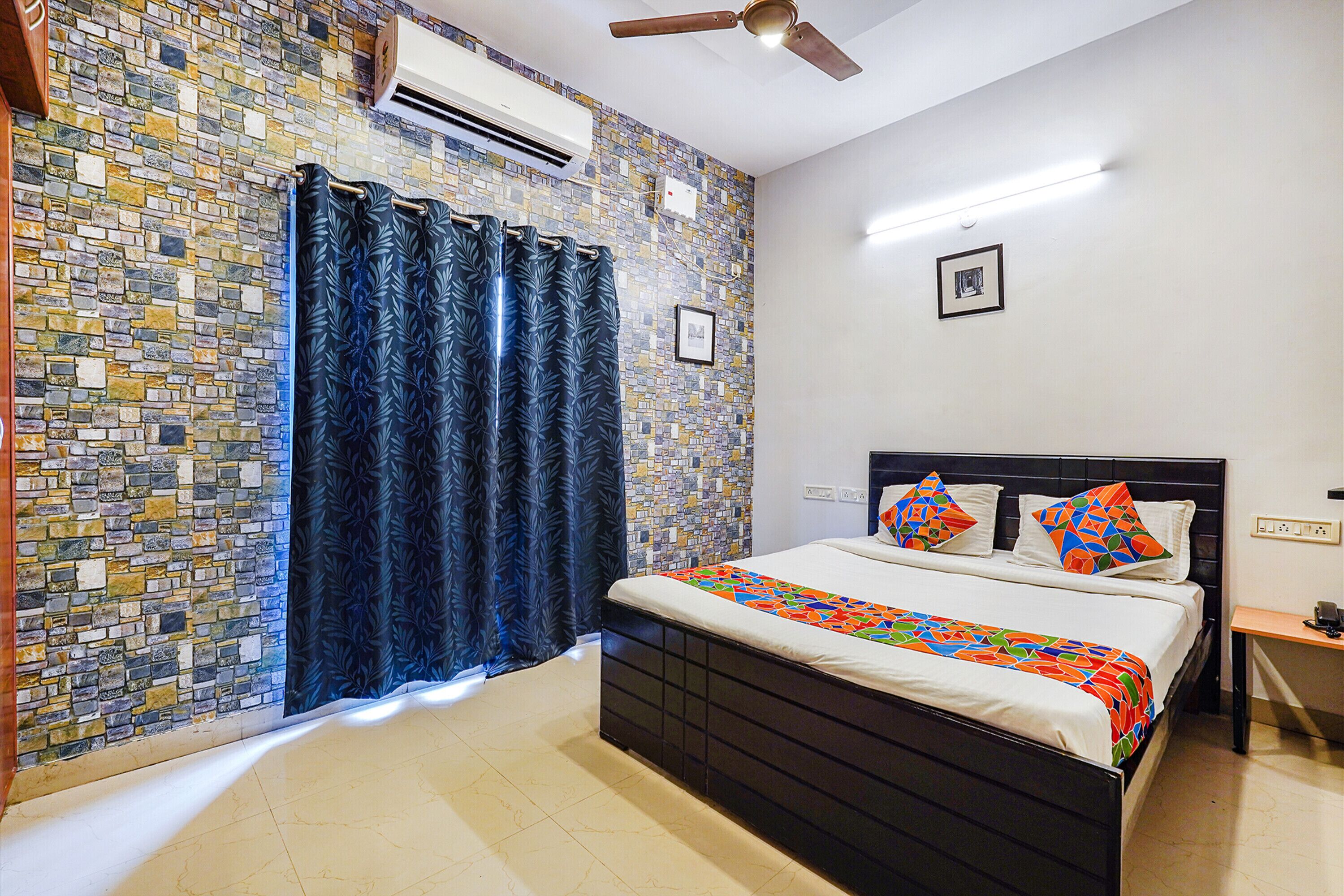 FabExpress Kings Suites HRBR Layout