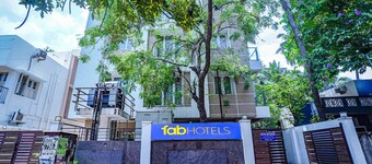 FabHotel Home Tree Service Apartment
