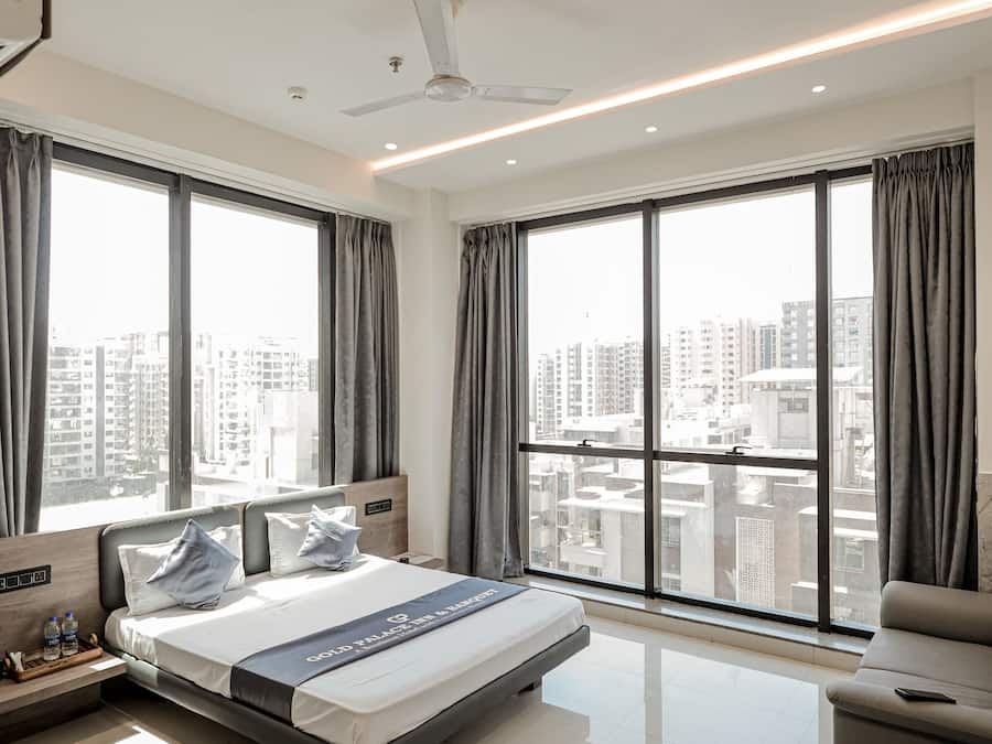 Habitación de lujo, vista a la ciudad | Wifi gratis y ropa de cama