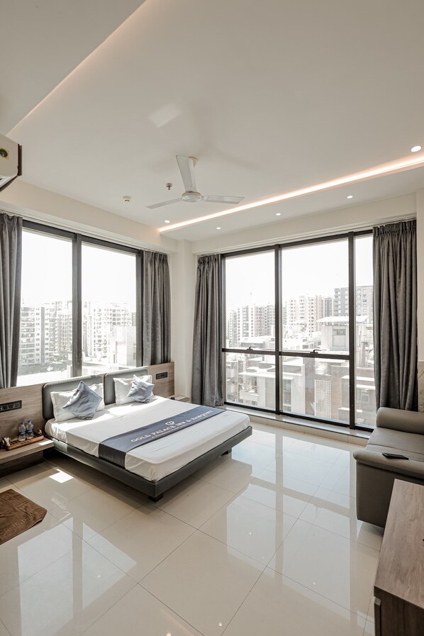 Luksushuone, kaupunkinäköala | Ilmainen Wi-Fi, vuodevaatteet