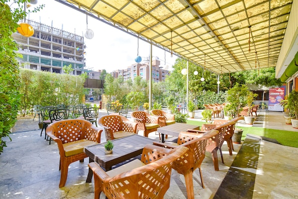 Restaurant - Oriva Siddharth Corporate (Gandhinagar)