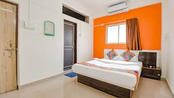 Deluxe Room | Egyptian cotton sheets, premium bedding, free WiFi, bed sheets