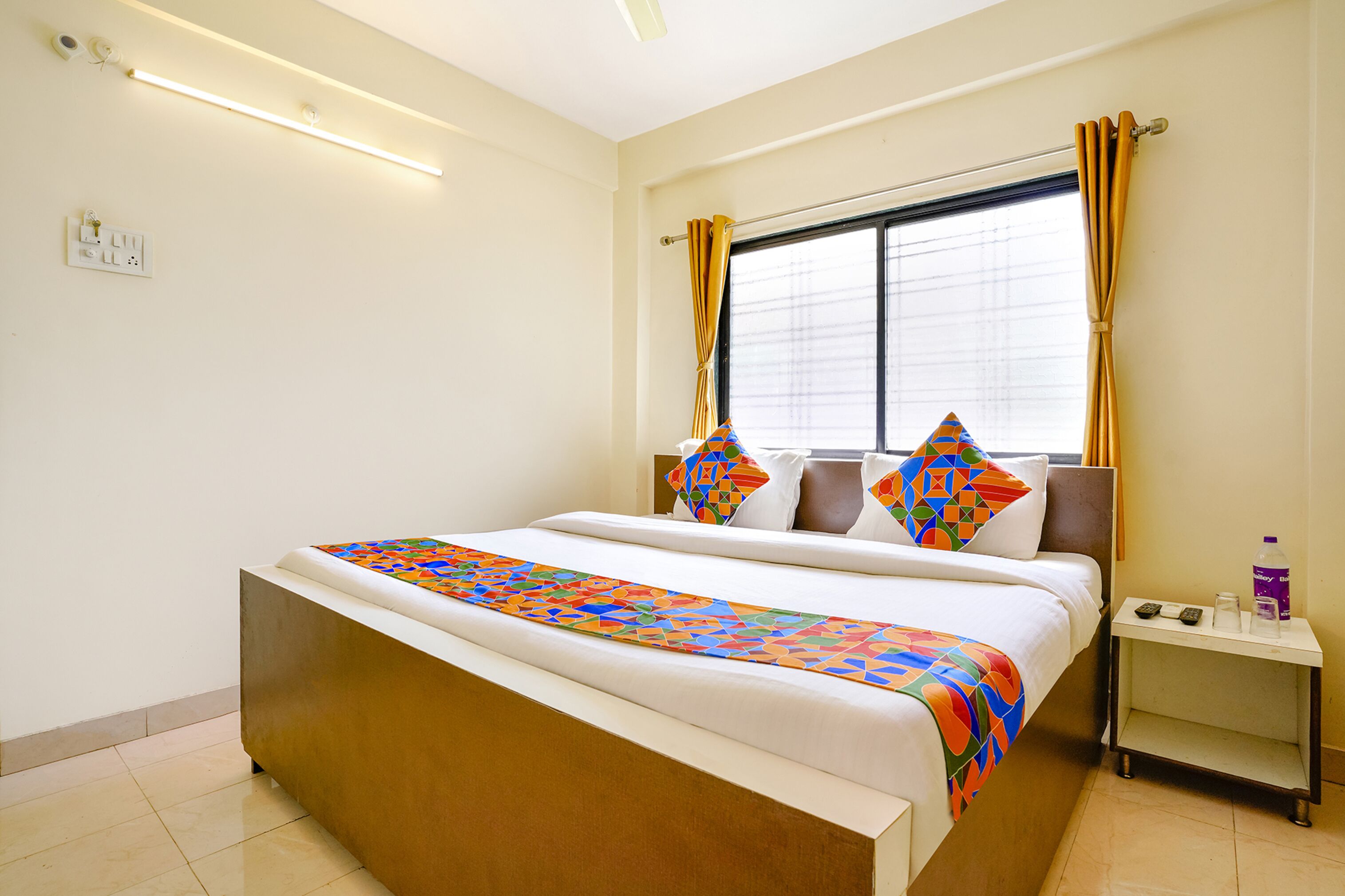 In-room safe, desk, free WiFi, bed sheets