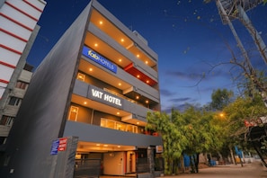 Exterior - FabHotel Blusky (New Delhi)