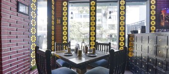 FabHotel Prime AV Royale