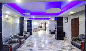 Lobby - FabHotel Heritage (Barasat)