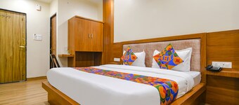 Fabhotel Atharv