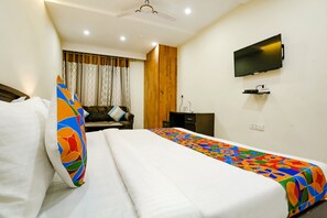Egyptian cotton sheets, premium bedding, in-room safe, desk - FabHotel F9 NSP (New Delhi)