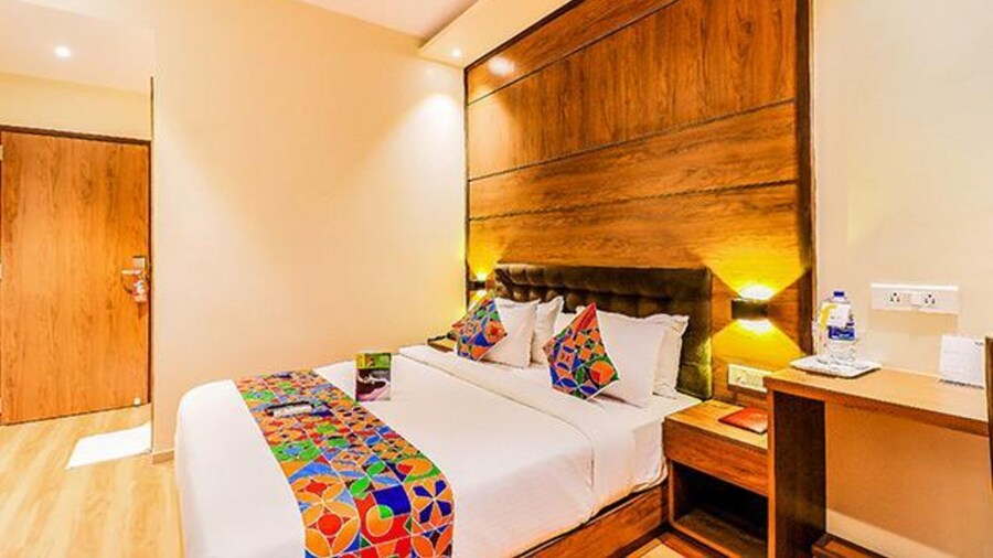 FabHotel Ascot International