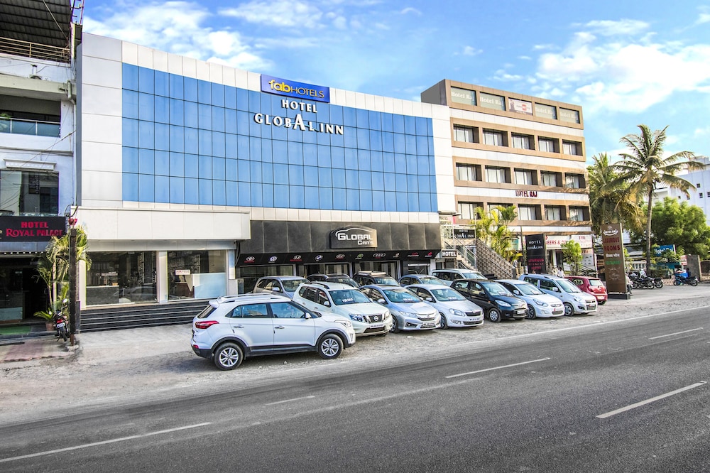 Fabhotel Global Inn I