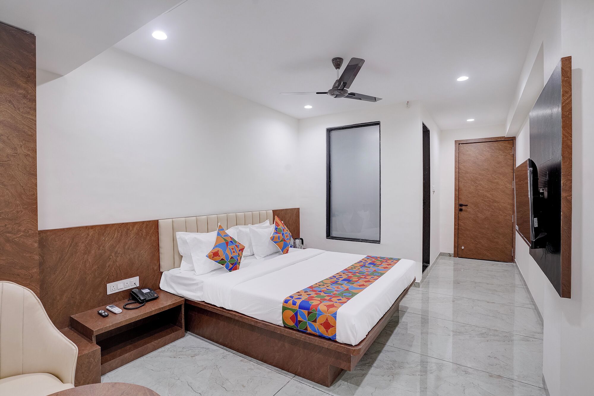 Premium Room | Egyptian cotton sheets, premium bedding, in-room safe, free WiFi