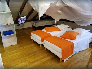 3 Schlafzimmer, Zimmersafe, Bügeleisen/Bügelbrett, kostenloses WLAN