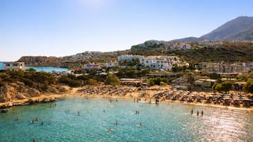Beach nearby, sun loungers, beach umbrellas, beach towels