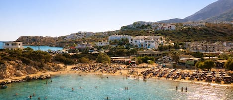 Beach nearby, sun loungers, beach umbrellas, beach towels