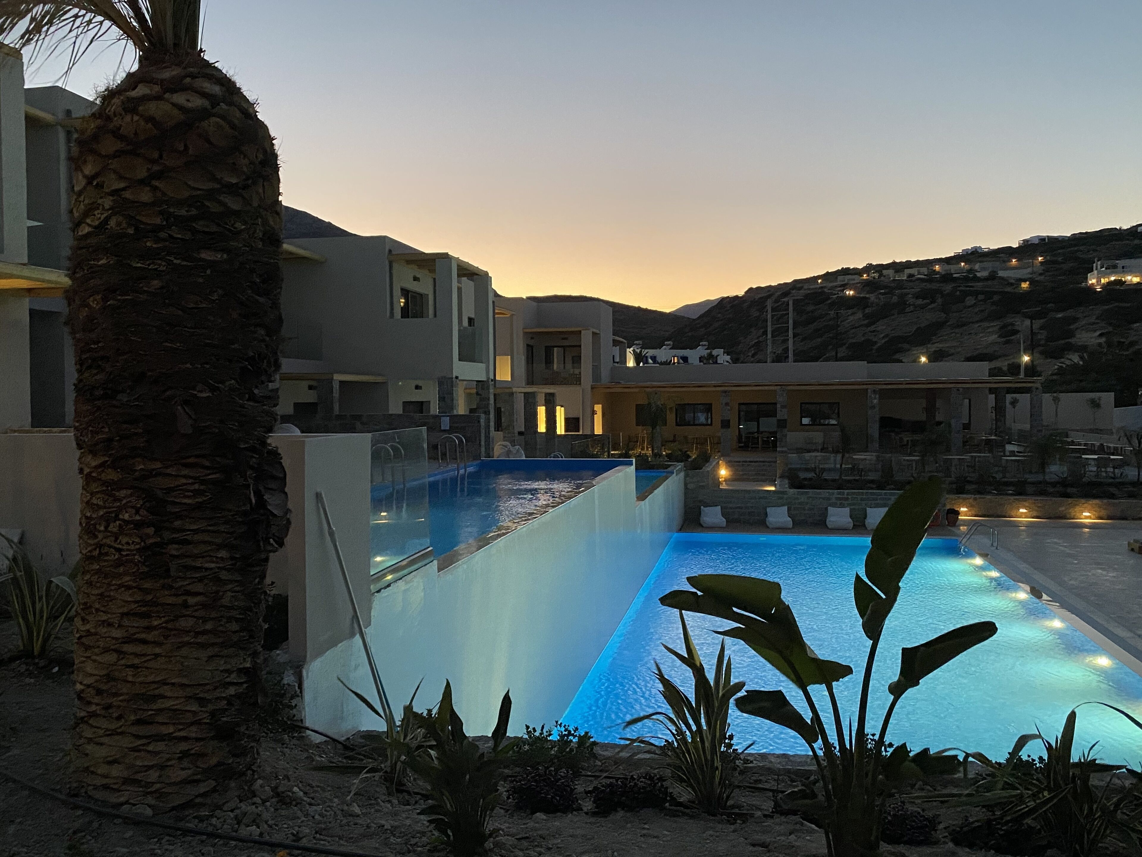 Maniküre und Pediküre, Massageanwendungen