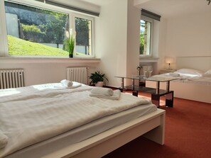 Villa luxueuse | 11 chambres, literie hypoallergénique, bureau, accès au Wi-Fi (inclus)