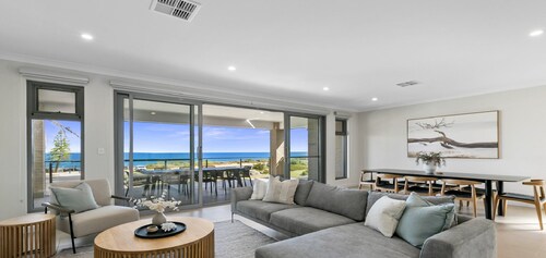 Oceanview Escape by Wine Coast Holiday Rentals