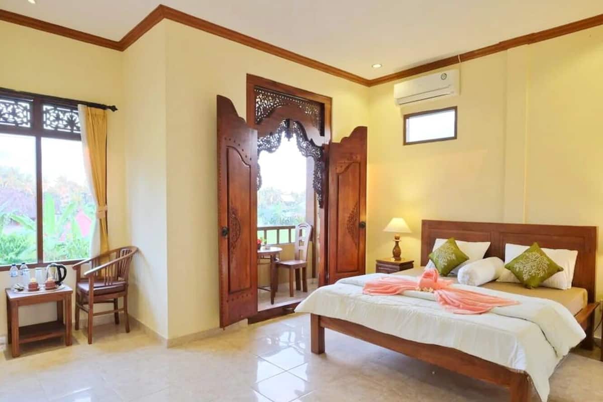 Deluxe Room | Desk, laptop workspace, soundproofing, WiFi (free)