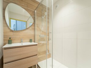 Hair dryer - Mimizan Beach: 6-person apartment with balcony and parking (Mimizan)