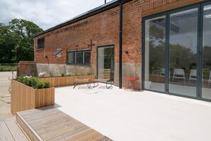 House | Terrace/patio