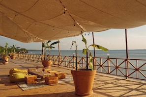 Sundeck