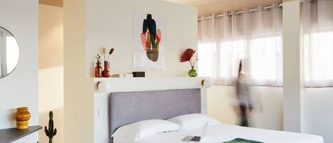 Executive Studio | Soundproofing, free WiFi