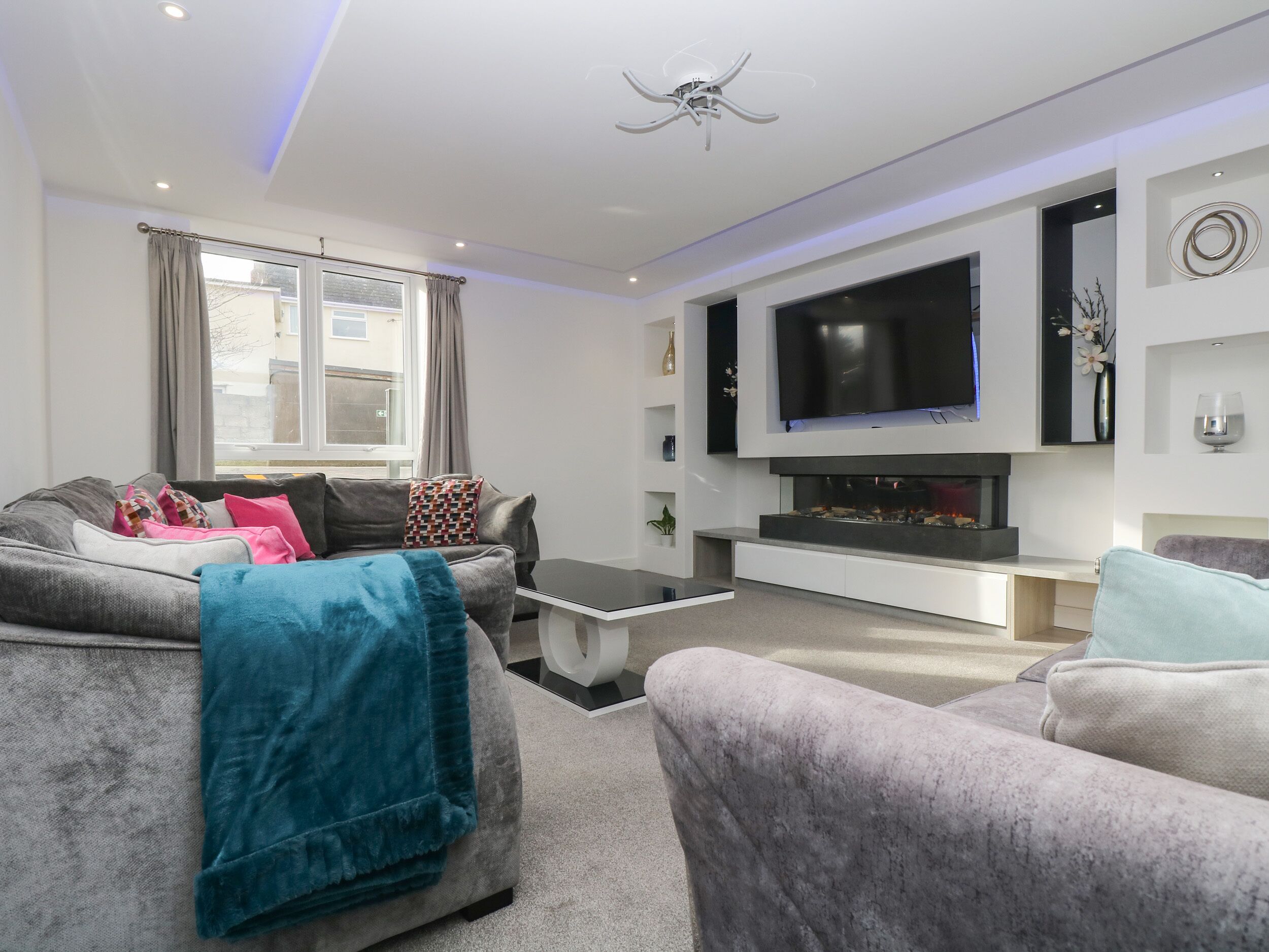 Cottage | Living area