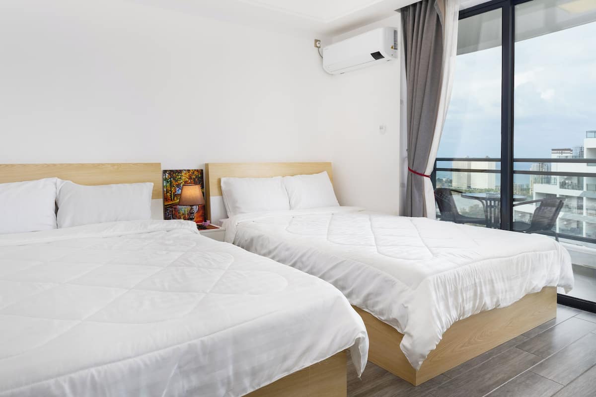 1 bedroom, free WiFi, bed sheets