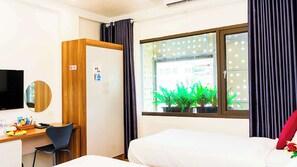 ファミリー ルーム シティビュー | ミニバー、デスク、ノートパソコン用作業スペース、防音設備