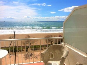 Property grounds - Seafront apartment, Rosas AV 06 (Rosas / Roses)