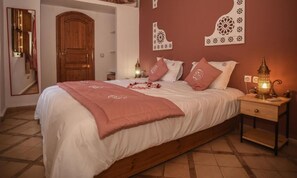 Comfort Double or Twin Room | In-room safe, individually decorated, individually furnished, free WiFi - Riad dar Coram (Marrakech)
