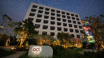 Front of property – evening/night