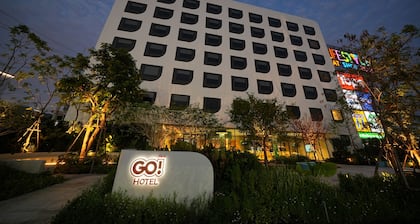 GO Hotel Ban Chang Robinson Lifestyle