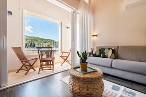 Apartment, Mehrere Betten | Wohnbereich