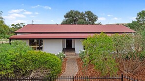 Exterior - 15 Dorset Court, Carrickalinga (Carrickalinga)